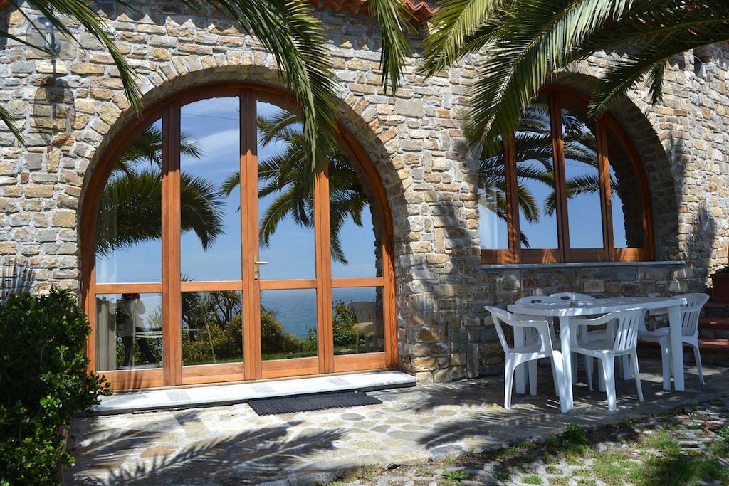 Le Terrazze Appartamenti Vacanze Sanremo Ruang foto