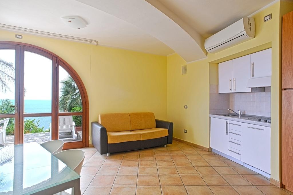 Le Terrazze Appartamenti Vacanze Sanremo Bagian luar foto